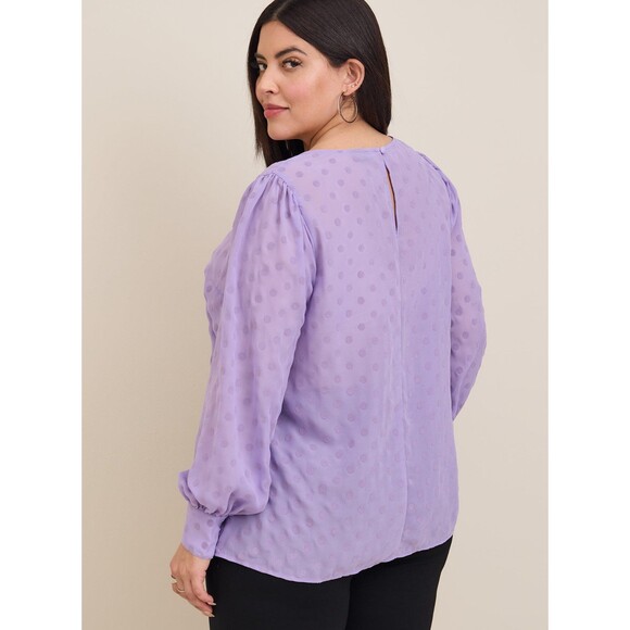 NWT Torrid 4X Bougainvillea Lavender Chiffon Clip Dot Puff Sleeve Top Size 26 - Picture 3 of 8